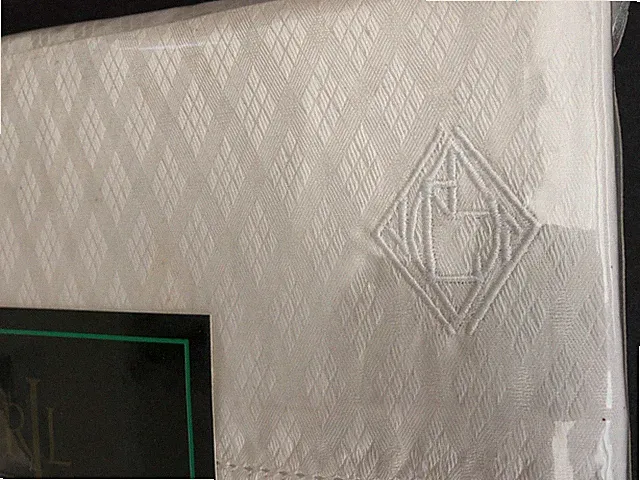 Ralph Lauren QUEEN FLAT SHEET ~ WILTSHIRE ARGYLE off-white, monogram ~ NEW