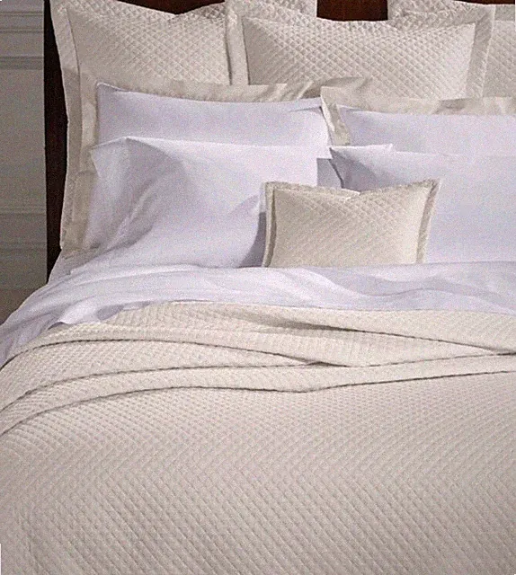 Ralph Lauren Quilted Sateen Argyle Queen Size Quilt & Euro Shams Cream Color
